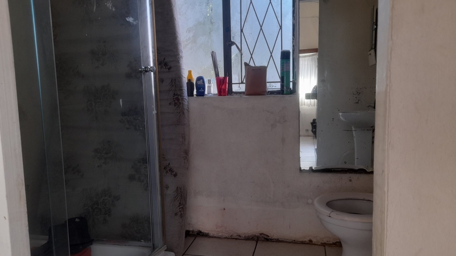 7 Bedroom Property for Sale in Quigney Eastern Cape